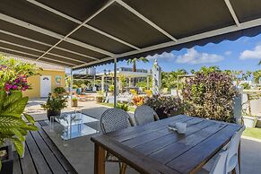 Modern Hotel Aruba
