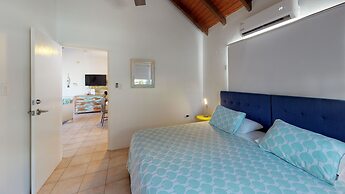 Modern Hotel Aruba
