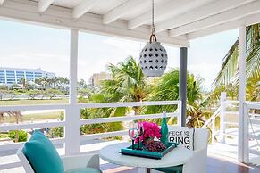 Modern Hotel Aruba