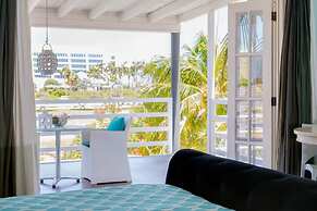 Modern Hotel Aruba
