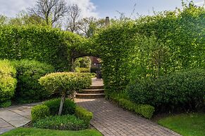 Felbridge Gatwick Hotel & Spa