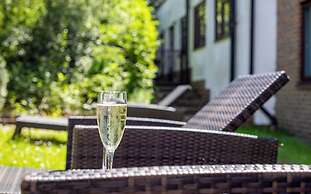 Felbridge Gatwick Hotel & Spa