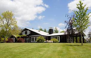 Blackwood House