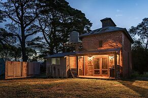 GRAMPIANS HISTORIC TOBACCO KILN