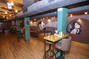 Lytton Hotel