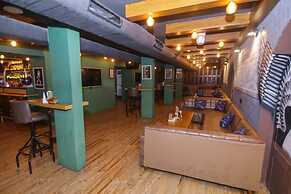Lytton Hotel