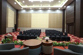Bigland Hotel & Convention Sentul