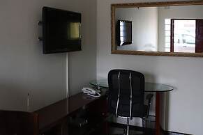 Nomads Court Lodge