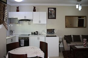Nomads Court Lodge