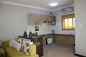 Nomads Court Lodge