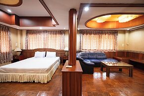 Sabai Hotel Lopburi