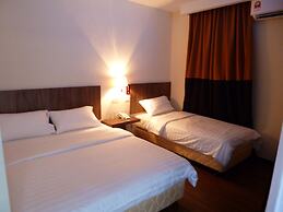 9 Square Hotel - Bangi