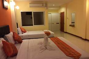 Greenseaviewresort Bangsaphan