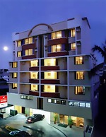 Aparthotel Sevilla Suites
