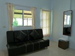 Bann Suan Rachawadee B&B