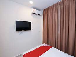 Kenyalang Suite