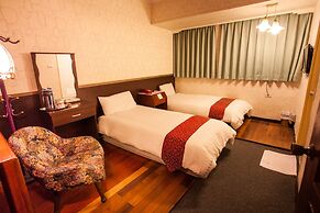 Gene Long Haiyatt Hotel