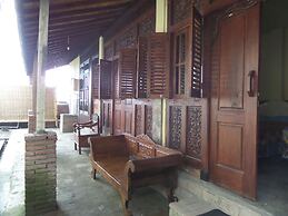 Villa Adas