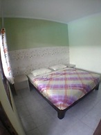 Holiday Beach Inn