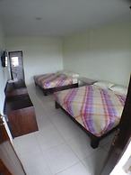 Holiday Beach Inn