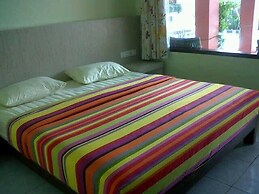 Holiday Beach Inn