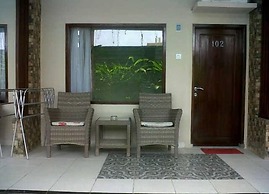 Holiday Beach Inn