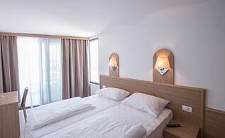 Villa Paradiso 2
