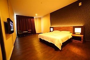 Merlin Hotel
