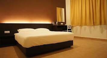 Merlin Hotel