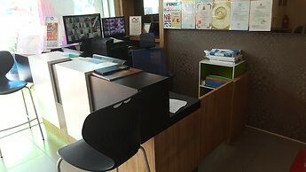 9 Square Hotel - Kota Damansara