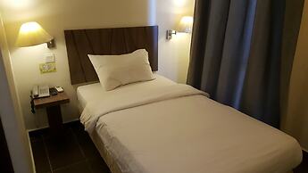 9 Square Hotel - Kota Damansara