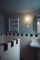 Lala Hotel