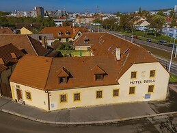 Hotel Bella