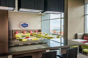 Hampton by Hilton Medellin