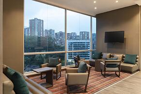 Hampton by Hilton Medellin