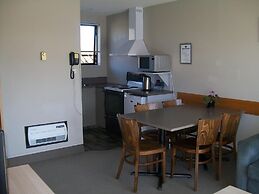 Sierra Motel