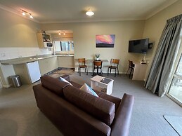 Sierra Motel