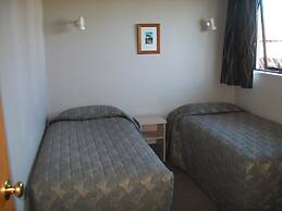 Sierra Motel