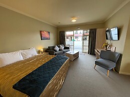 Sierra Motel