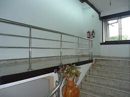 Hotel Mahawasala