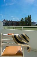 Stamos Hotel