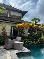 Dukuh Village Villas
