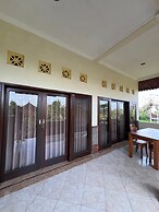 Dukuh Village Villas