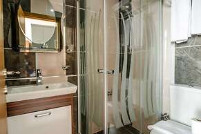 Camelot Apartment