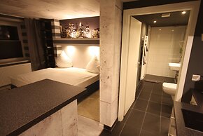 SL'otel - Budget