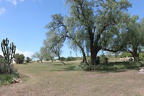 Leeuwenbosch Shearers Lodge