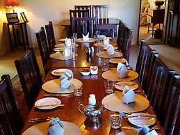 Leeuwenbosch Shearers Lodge