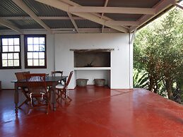 Leeuwenbosch Shearers Lodge