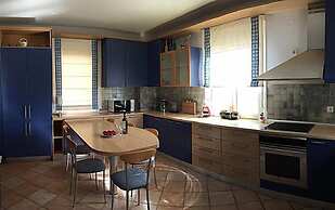 Wild Pear Villa