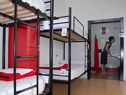 Bilbao Akelarre Hostel